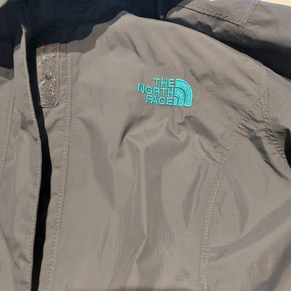 North face jacket - Picture 2 of 8